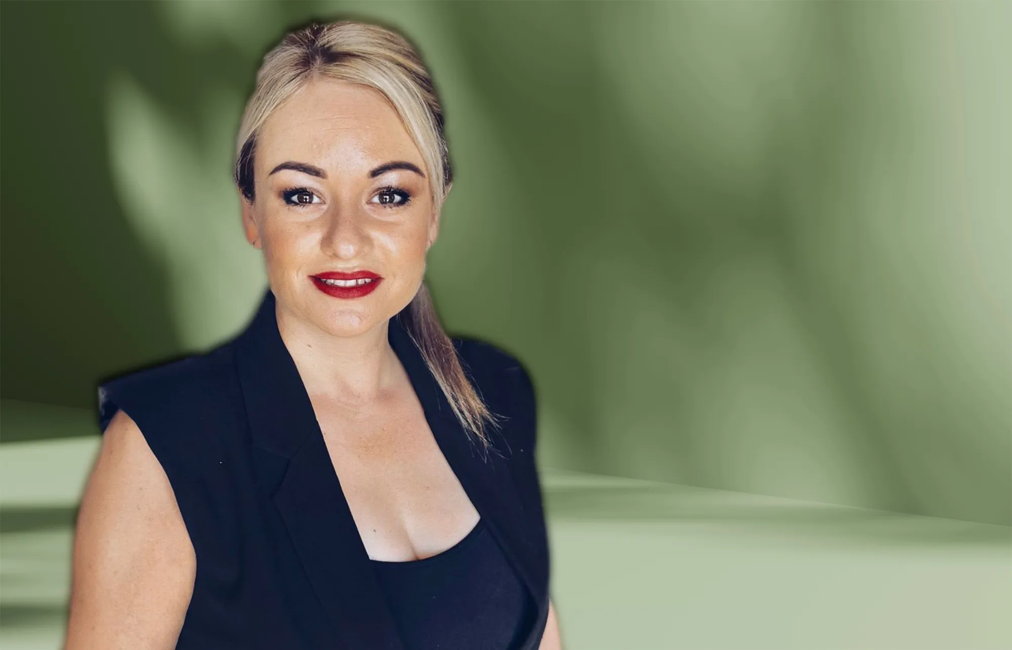 Meet Almarie, the Visionary Behind Unfading Beauty