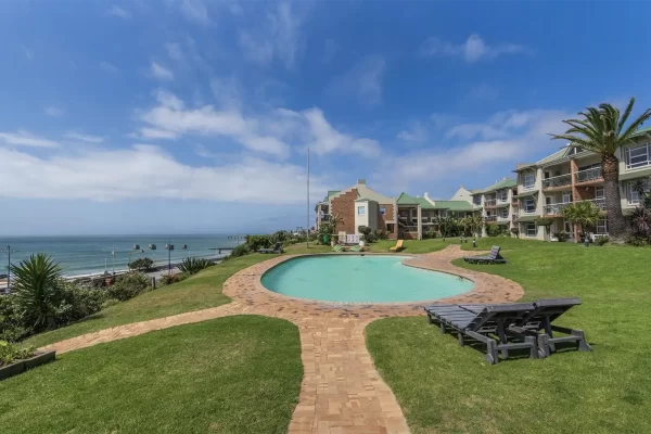 1 Bedroom Apartment Flat for Sale in Summerstrand 1 Bedroom Apartment Flat for Sale in Summerstrand